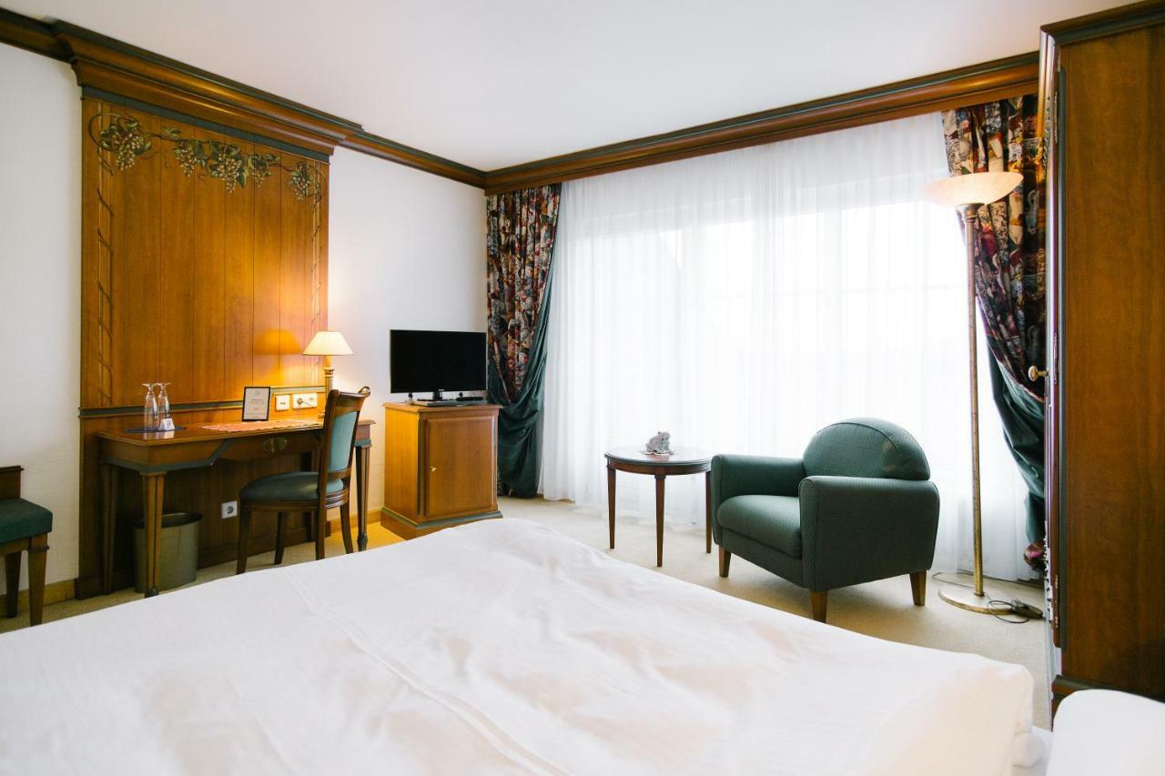 Landhaus Keller - Hotel & Restaurant Malterdingen Екстер'єр фото