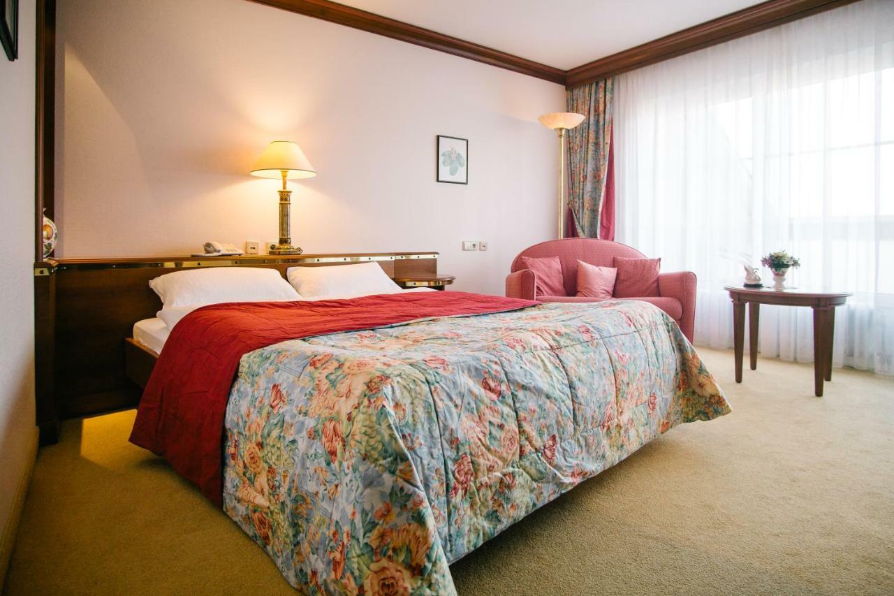 Landhaus Keller - Hotel & Restaurant Malterdingen Екстер'єр фото